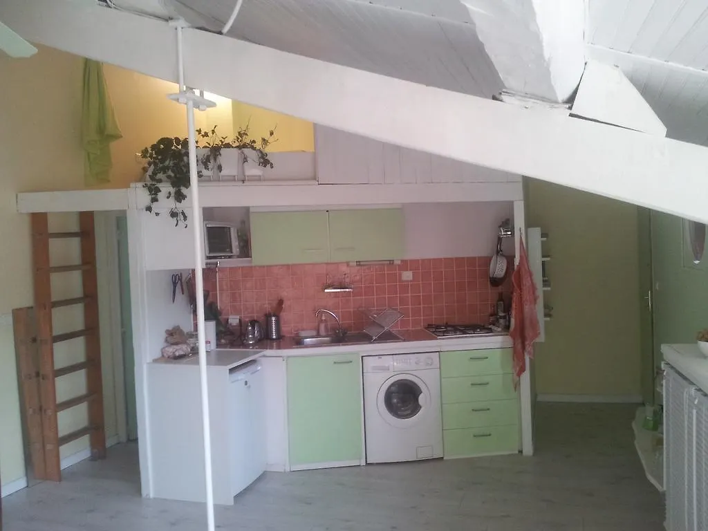 L'Ananda Studio Lägenhet Saint-Girons  Frankrike